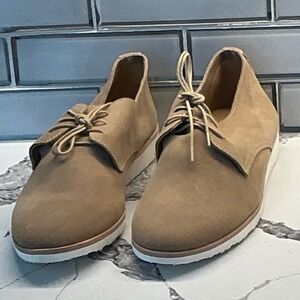 Nisolo Sedona Travel Derby Stone‎ Suede Lace Up Shoes Stone Tan Women Size 6
